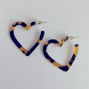 Tortoiseshell Heart Earrings